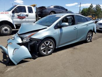  Salvage Toyota Prius