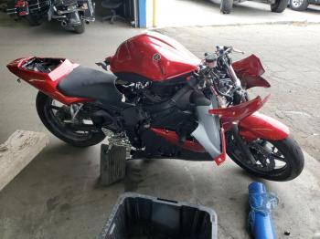  Salvage Yamaha Yzfr6 S