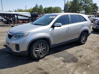  Salvage Kia Sorento