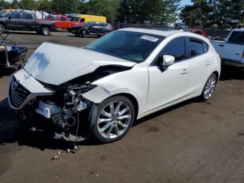  Salvage Mazda 3