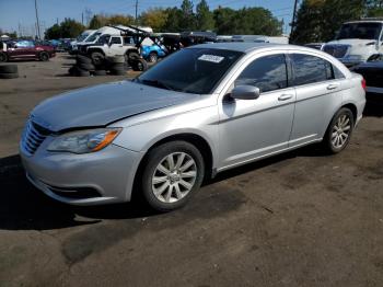  Salvage Chrysler 200