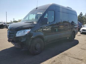  Salvage Mercedes-Benz Sprinter