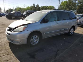  Salvage Toyota Sienna