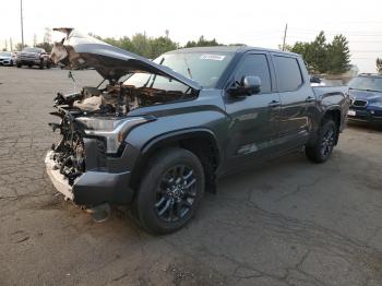  Salvage Toyota Tundra