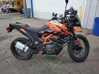  Salvage KTM 390 Advent