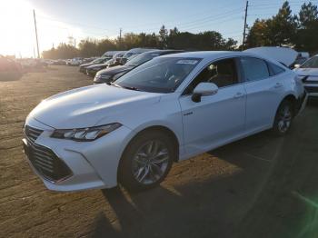  Salvage Toyota Avalon