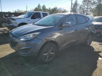  Salvage Hyundai TUCSON