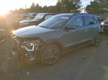  Salvage Kia Niro