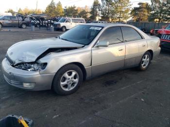  Salvage Lexus Es