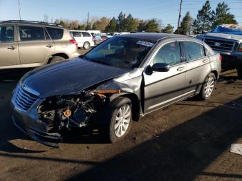  Salvage Chrysler 200