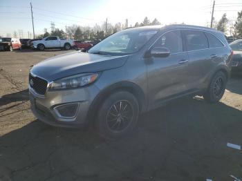  Salvage Kia Sorento