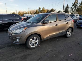  Salvage Hyundai TUCSON