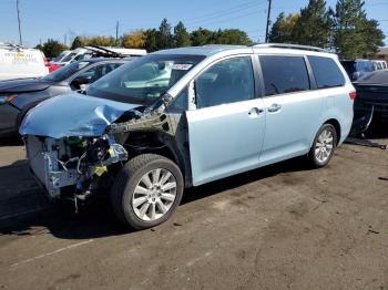  Salvage Toyota Sienna