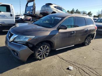  Salvage Nissan Pathfinder