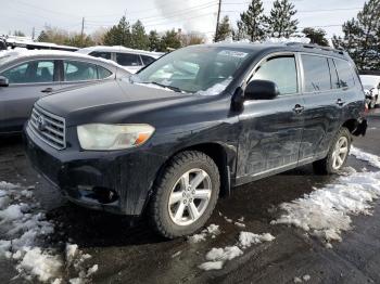  Salvage Toyota Highlander