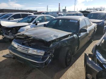  Salvage Ford Crown Vic