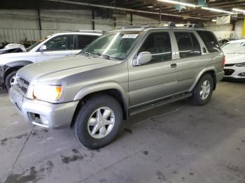  Salvage Nissan Pathfinder