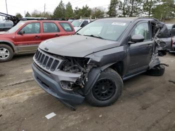  Salvage Jeep Compass