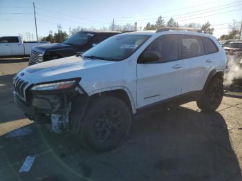  Salvage Jeep Cherokee