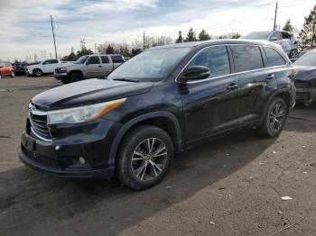  Salvage Toyota Highlander