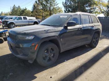  Salvage Jeep Grand Cherokee