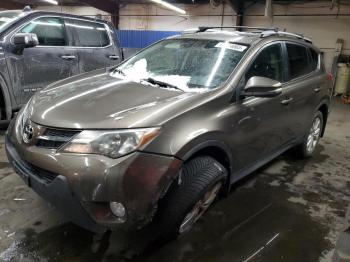  Salvage Toyota RAV4