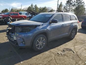  Salvage Toyota Highlander