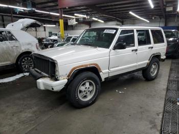  Salvage Jeep Cherokee