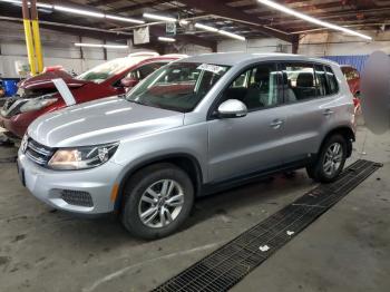  Salvage Volkswagen Tiguan