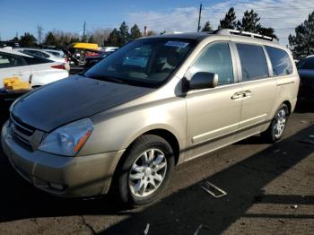  Salvage Kia Sedona