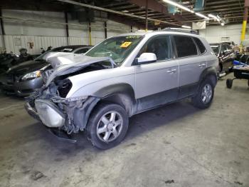  Salvage Hyundai TUCSON