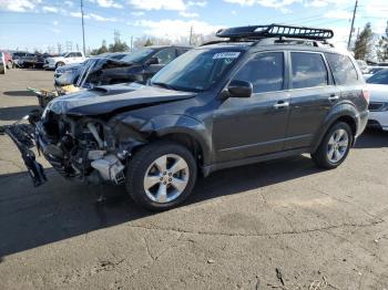  Salvage Subaru Forester