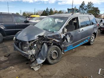  Salvage Toyota Sienna