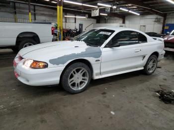  Salvage Ford Mustang