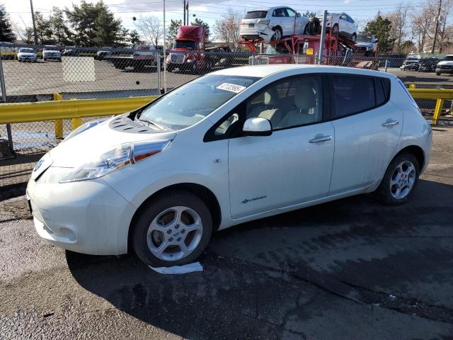  Salvage Nissan LEAF