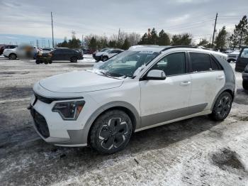  Salvage Kia Niro