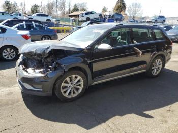  Salvage Volkswagen Golf