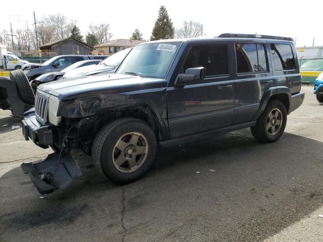  Salvage Jeep Commander