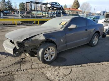  Salvage Ford Mustang