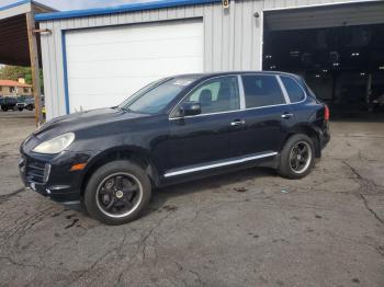  Salvage Porsche Cayenne