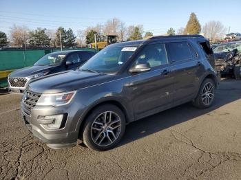  Salvage Ford Explorer