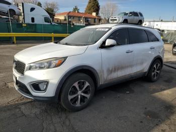  Salvage Kia Sorento