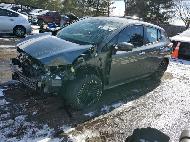  Salvage Nissan LEAF
