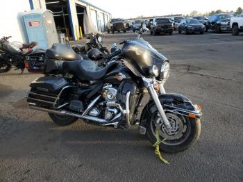  Salvage Harley-Davidson Fl