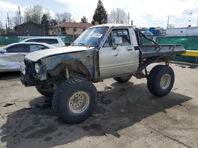  Salvage Toyota Pickup