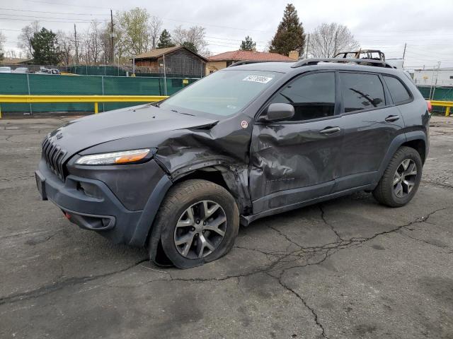  Salvage Jeep Cherokee