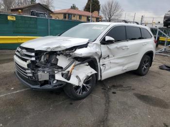  Salvage Toyota Highlander