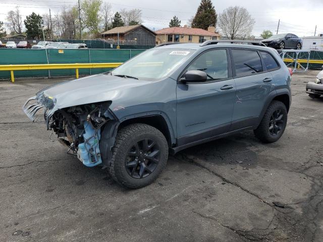  Salvage Jeep Cherokee