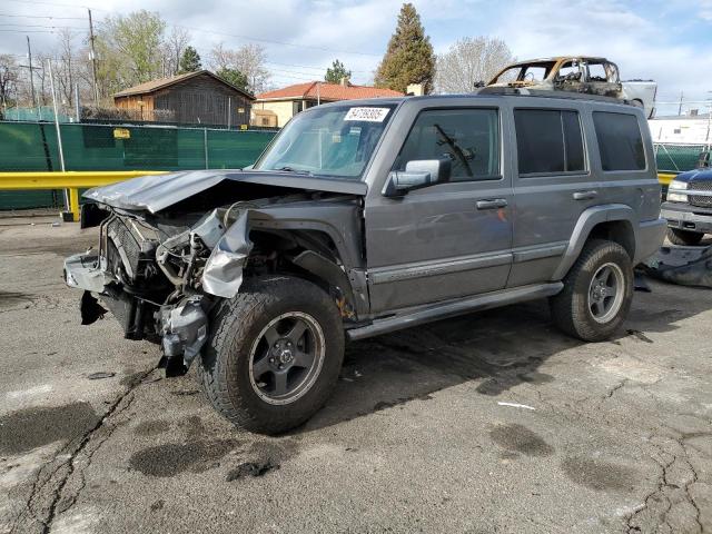  Salvage Jeep Commander