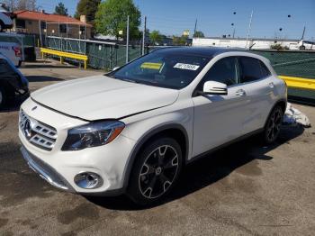  Salvage Mercedes-Benz GLA